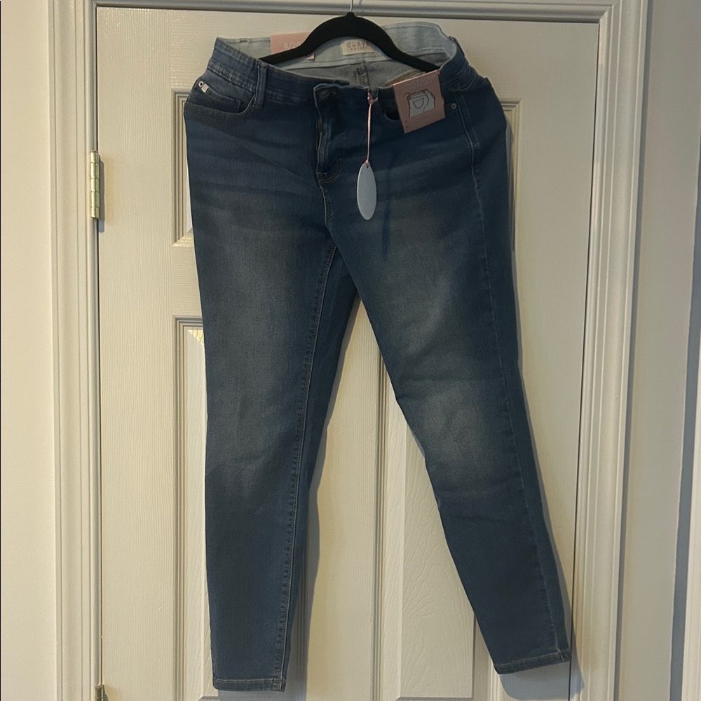 Classic Blue Skinny Jeans for Women